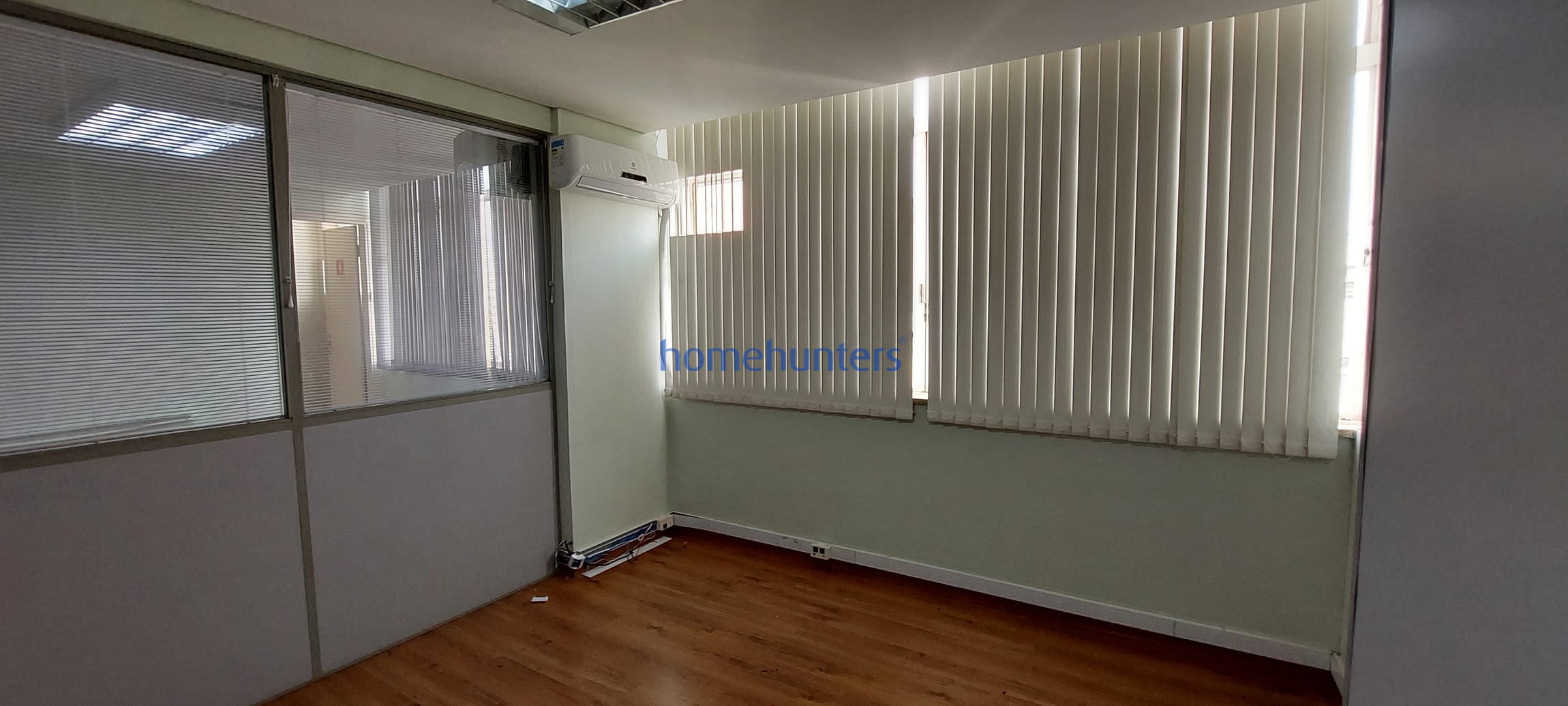 Conjunto Comercial-Sala para alugar, 220m² - Foto 21