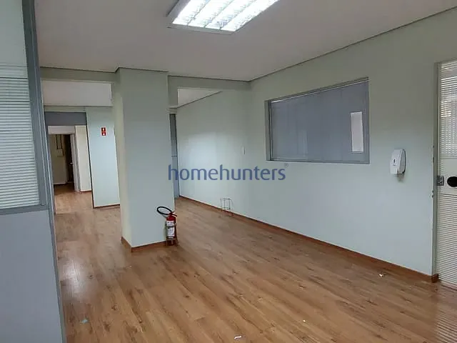 Sala com 221m², para alugar, no bairro Centro em Campinas