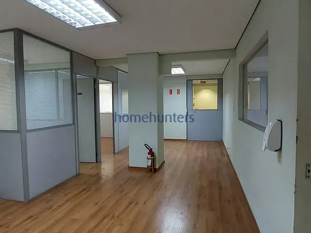 Sala com 221m², para alugar, no bairro Centro em Campinas