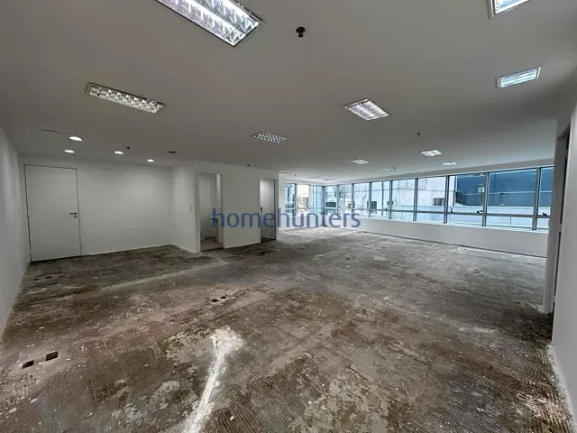 Sala para alugar, no bairro Cambuí em Campinas