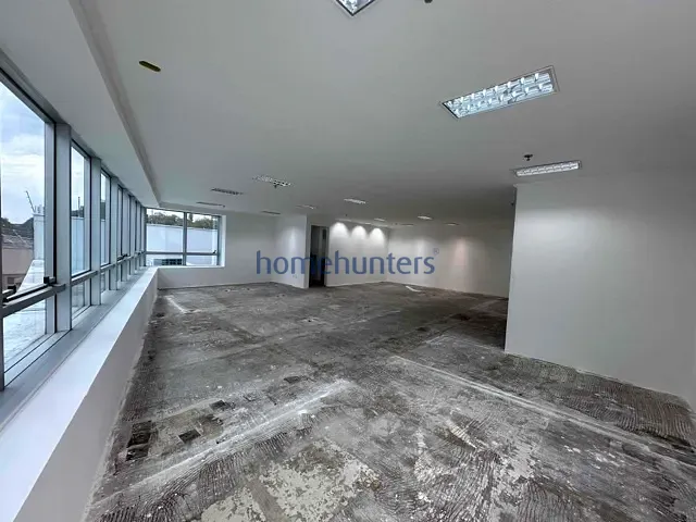Sala para alugar, no bairro Cambuí em Campinas