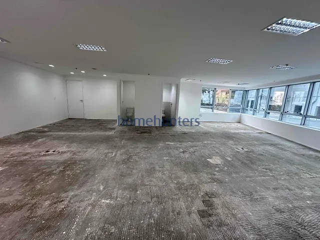 Sala para alugar, no bairro Cambuí em Campinas