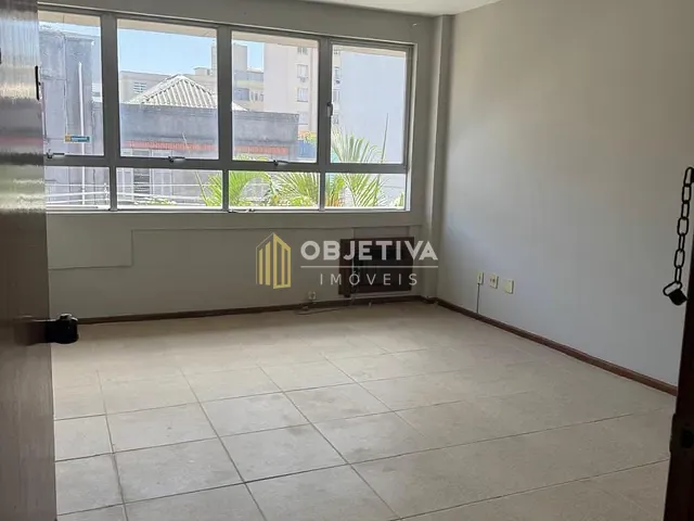 Sala à venda, no bairro Cidade Baixa em Porto Alegre