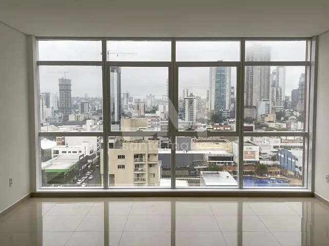 Sala à venda, no bairro Centro em Chapecó