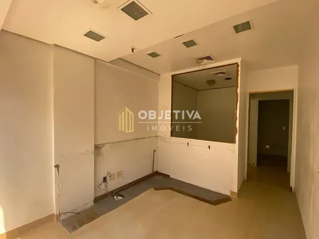 Sala para alugar, no bairro Auxiliadora em Porto Alegre