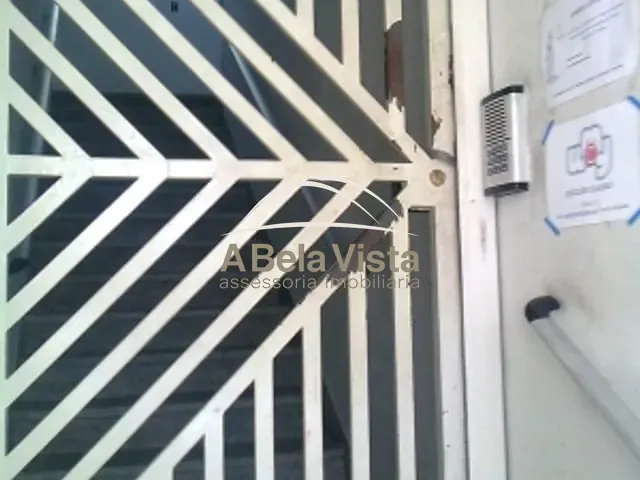 Sala com 30m², para alugar, no bairro Jardim das Flores em Osasco