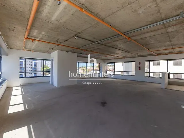 Sala com 303m², para alugar, no bairro Cambuí em Campinas