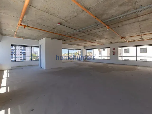 Sala com 430m², para alugar, no bairro Cambuí em Campinas