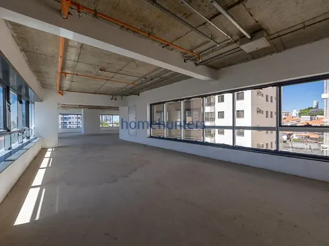 Sala com 430m², para alugar, no bairro Cambuí em Campinas
