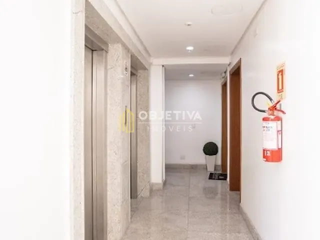 Sala para alugar, no bairro Petrópolis em Porto Alegre