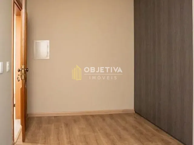 Sala para alugar, no bairro Petrópolis em Porto Alegre