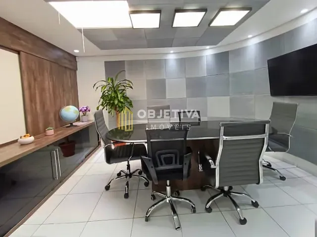 Sala com 155m², à venda, no bairro Higienópolis em Porto Alegre