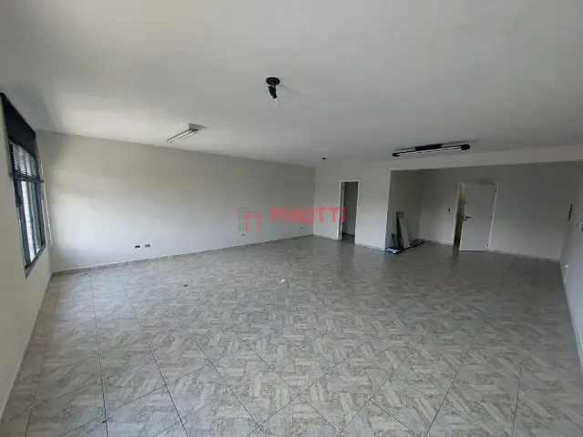 Sala para alugar, no bairro Nova Petrópolis em São Bernardo do Campo