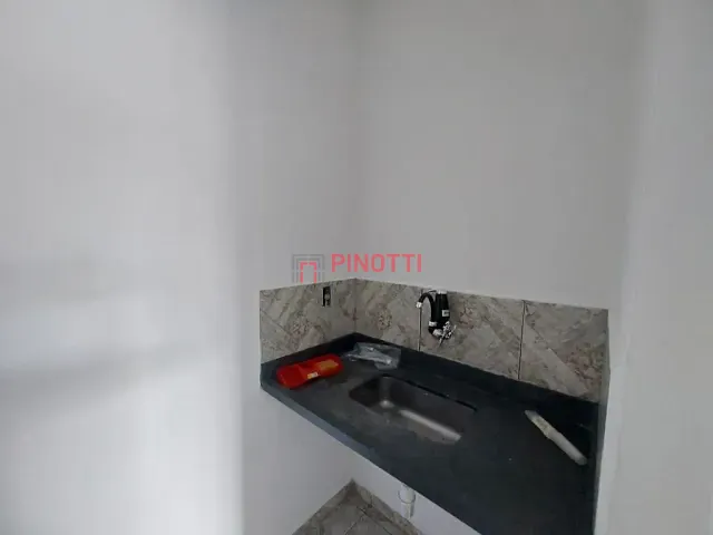 Sala para alugar, no bairro Nova Petrópolis em São Bernardo do Campo