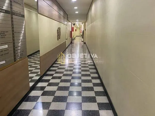 Sala à venda, no bairro Centro Histórico em Porto Alegre