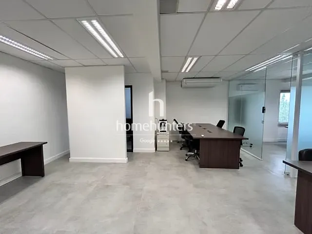 Sala para alugar, no bairro Loteamento Alphaville Campinas em Campinas