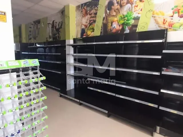 Sala com 150m², para alugar, no bairro Santos Dumont em Chapecó