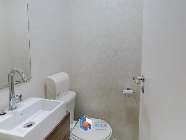Sala com 29m², à venda, no bairro Moema em São Paulo