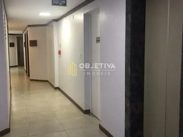 Sala para alugar, no bairro Petrópolis em Porto Alegre