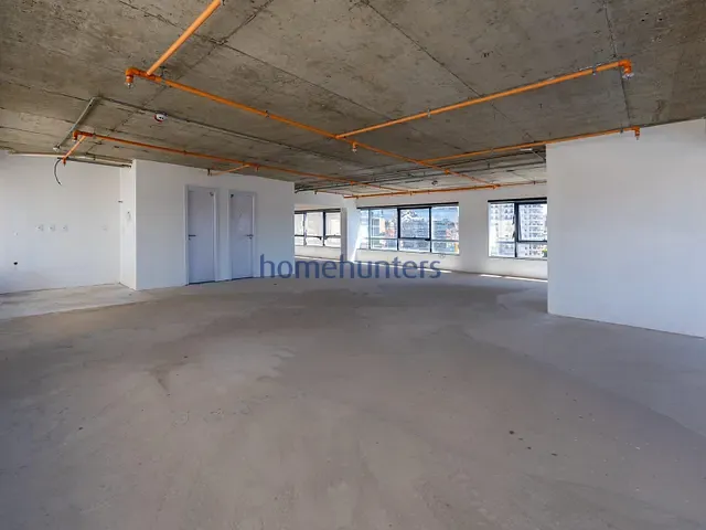 Sala para alugar, no bairro Cambuí em Campinas