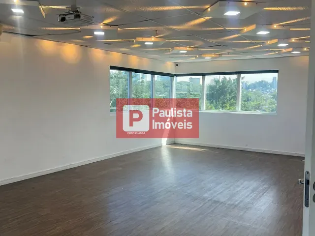 Sala com 145m², para alugar, no bairro Vila Almeida em São Paulo