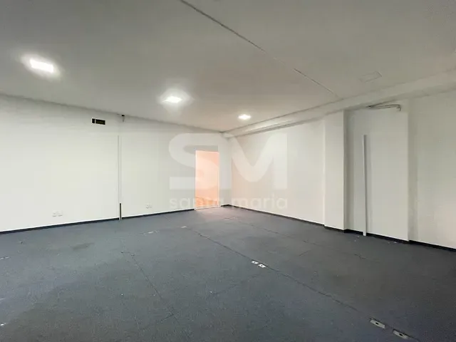Sala com 377m², para alugar, no bairro Centro em Chapecó