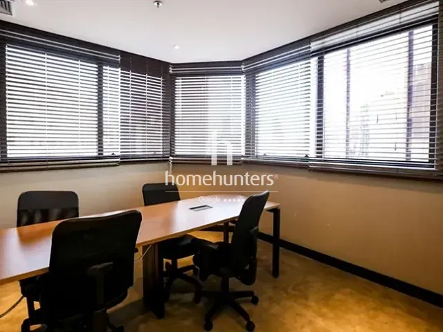 Sala com 199m², para alugar, no bairro Centro em Campinas