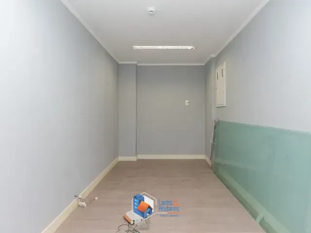 Sala com 260m², à venda, no bairro República em São Paulo