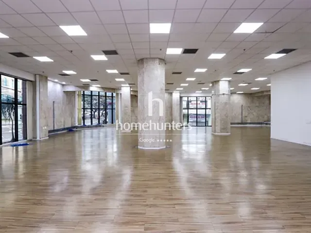 Sala com 570m², para alugar, no bairro Centro em Campinas