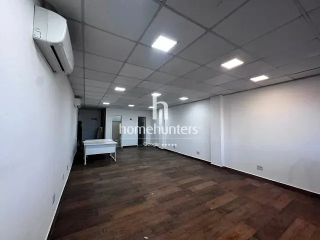 Sala para alugar, no bairro Swiss Park em Campinas