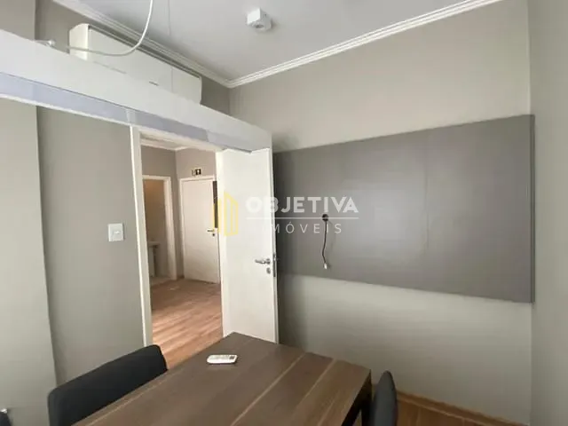 Sala à venda, no bairro Centro Histórico em Porto Alegre
