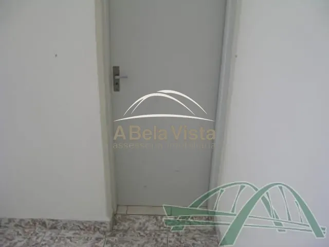 Sala para alugar, no bairro Santo Antônio em Osasco
