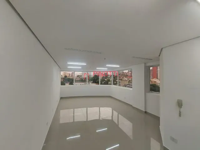 Sala para alugar, no bairro Santa Terezinha em São Bernardo do Campo