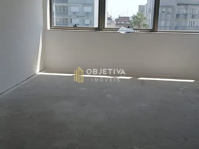 Sala para alugar, no bairro Independência em Porto Alegre