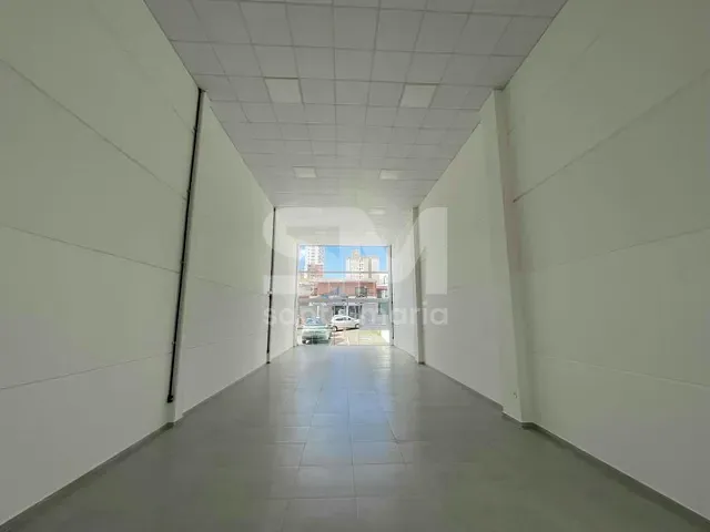 Sala para alugar, no bairro Presidente Médici em Chapecó