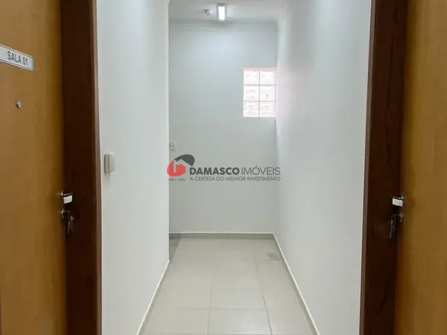 Sala com 40m², para alugar, no bairro Campestre em Santo André