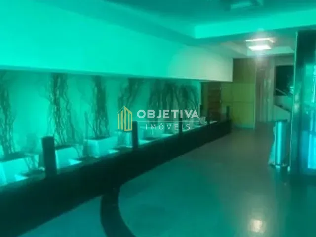 Loja para alugar, no bairro Menino Deus em Porto Alegre