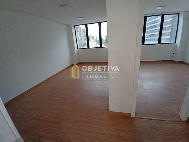 Sala para alugar, no bairro Menino Deus em Porto Alegre