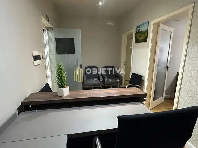 Sala para alugar, no bairro Centro Histórico em Porto Alegre