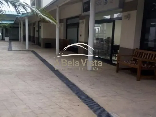 Sala com 28m², à venda, no bairro Vila Osasco em Osasco