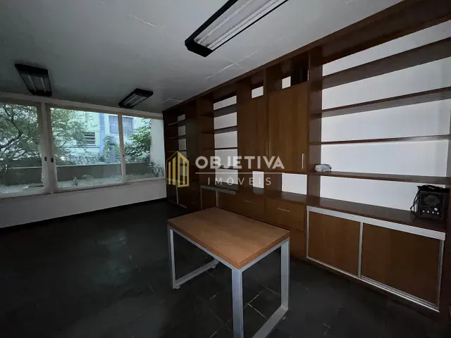 Sala para alugar, no bairro Mont Serrat em Porto Alegre
