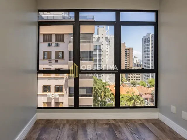 Sala para alugar, no bairro Petrópolis em Porto Alegre