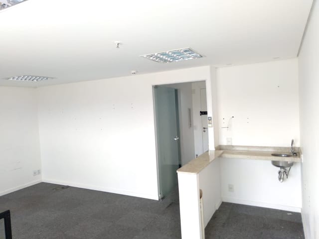 Foto do Sala - Sala Comercial Pronta, Com Piso, Teto Com Luminárias, à Venda em Santo Amaro/Chácara Santo Antônio( Zona Sul) - SP | Paulista Imóveis