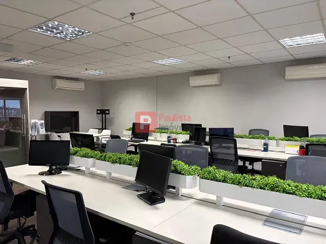 Sala com 178m², para alugar, no bairro Jardim Dom Bosco em São Paulo