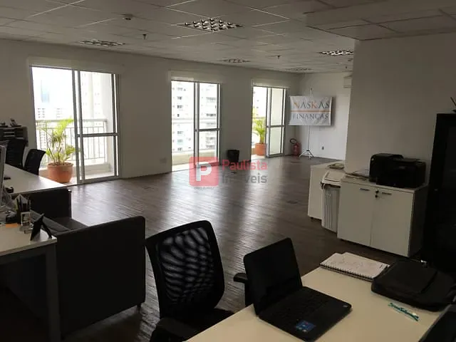 Sala com 178m², à venda ou para alugar, no bairro Jardim Dom Bosco em São Paulo