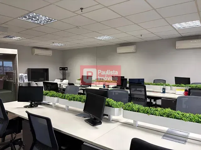 Sala com 178m², para alugar, no bairro Jardim Dom Bosco em São Paulo