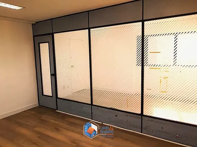 Sala à venda ou para alugar, no bairro Perdizes em São Paulo