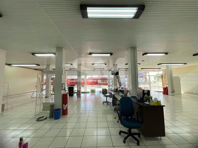 Sala para alugar, no bairro Centro em Chapecó