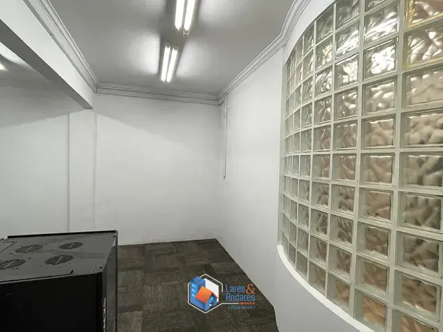 Sala com 267m², à venda, no bairro República em São Paulo