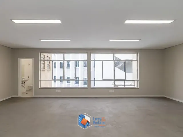 Sala com 150m², à venda, no bairro Sé em São Paulo